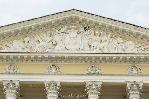 Михайловский дворец: императоры тоже экономят